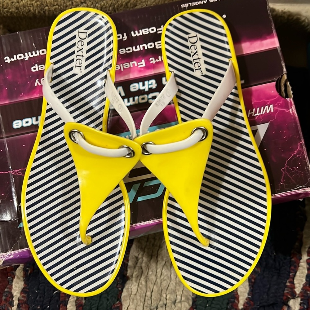 Dexter Summer Sandals Size 9
